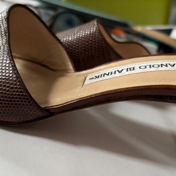 Manila Blahnik dark brown stunning lizard sandals - Picture 4 of 9